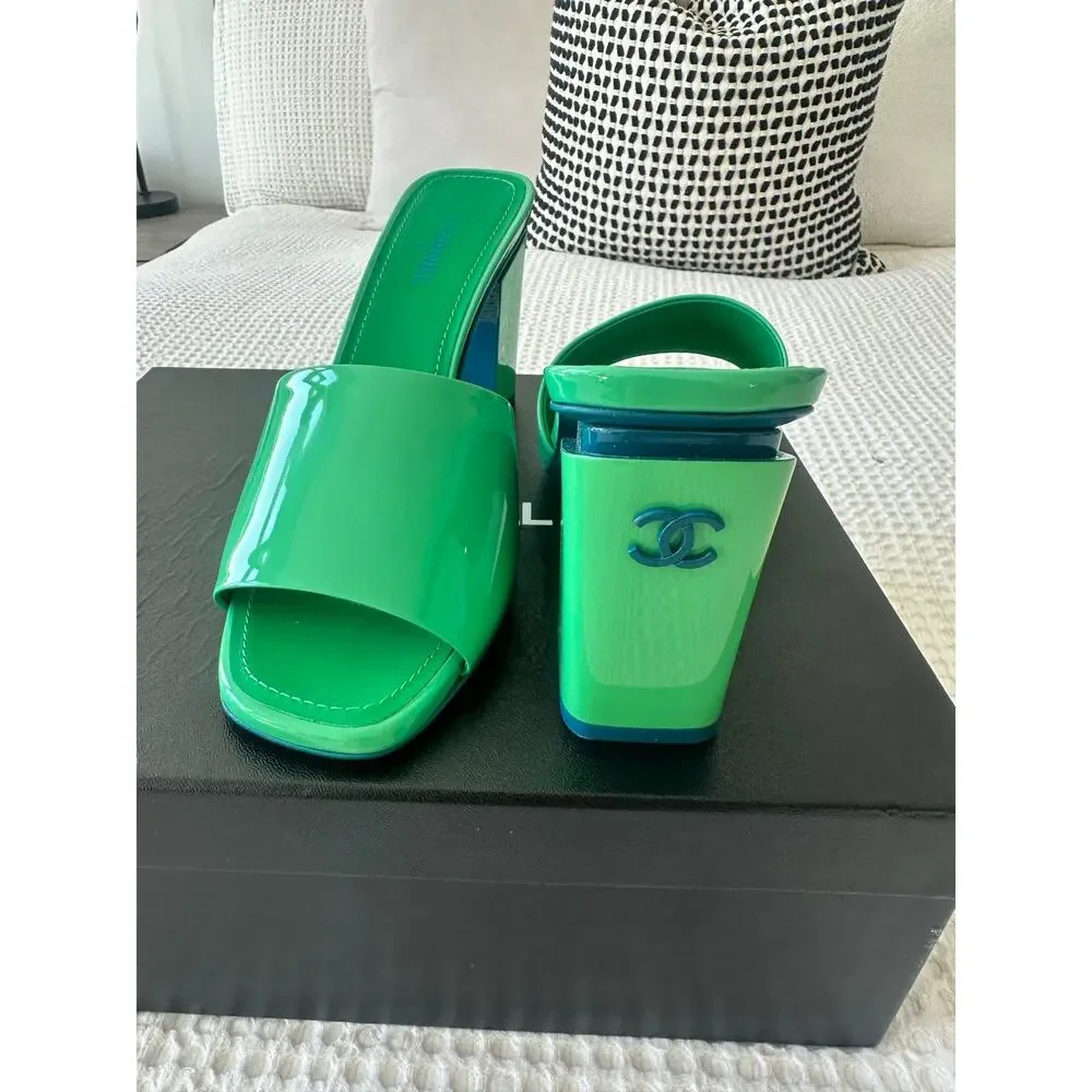 CHANEL MOD'ART MULES - SIZE FR40 POLY POCKET SHOES